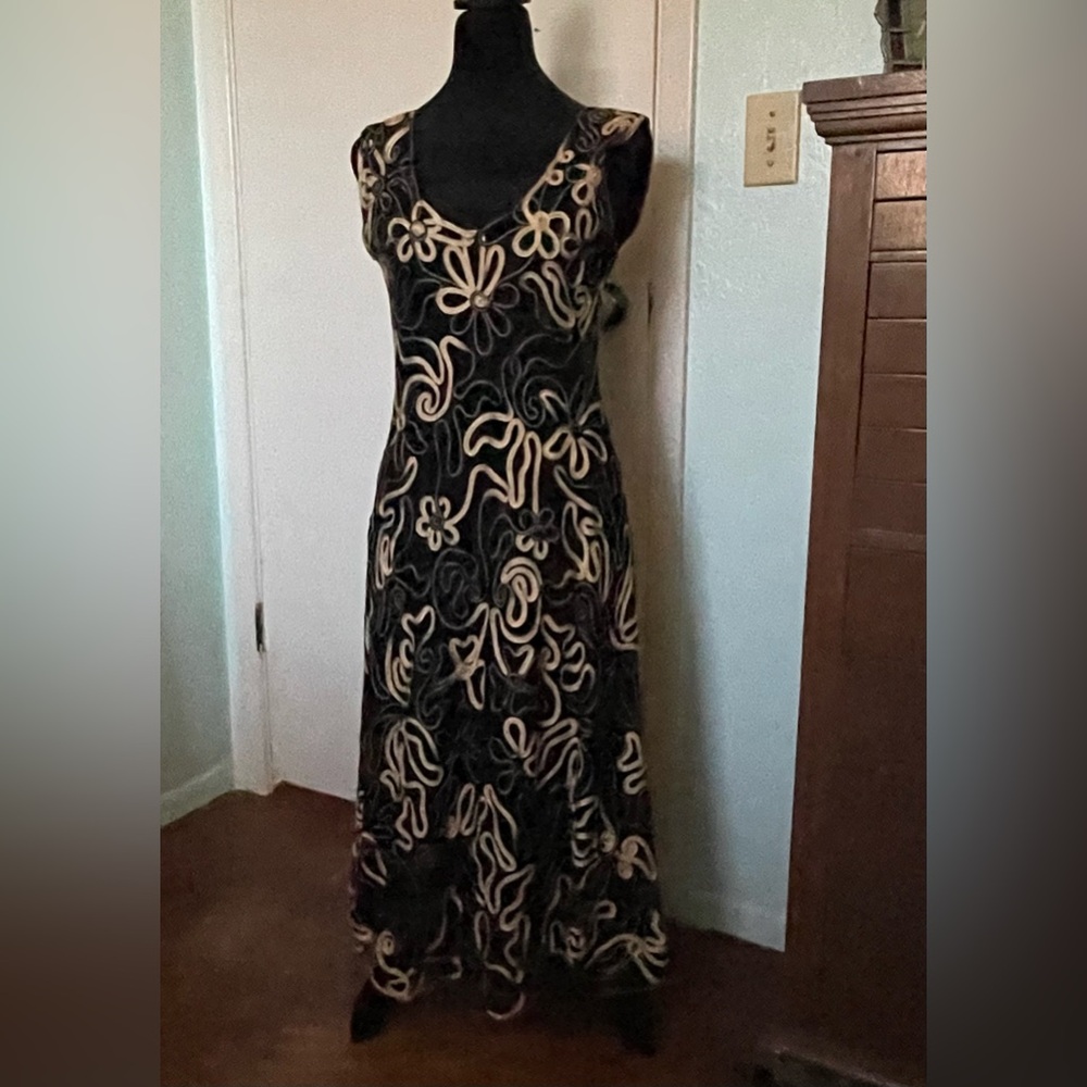 Gorgeous cocktail dress
